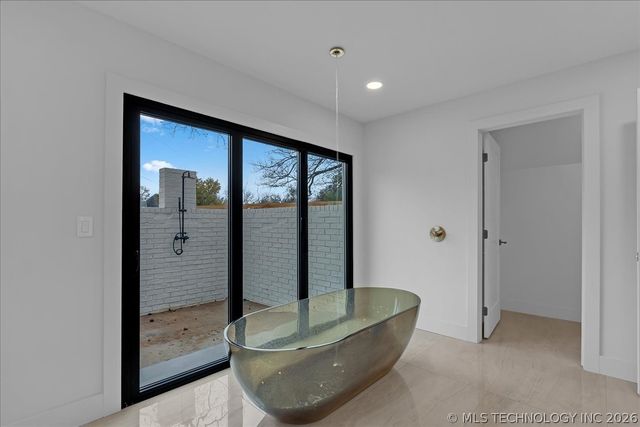 4717 S Atlanta Place, Tulsa, OK 74105