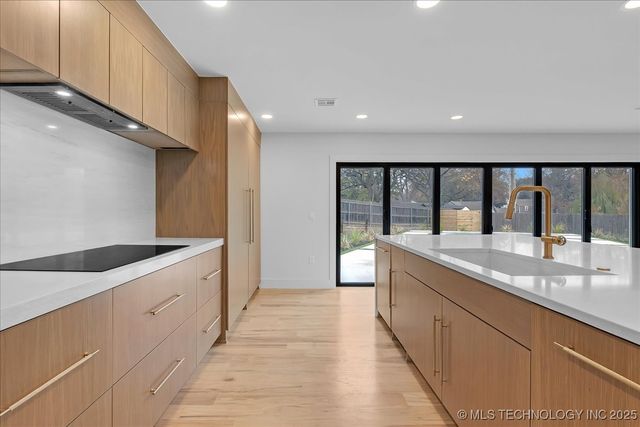 4717 S Atlanta Place, Tulsa, OK 74105