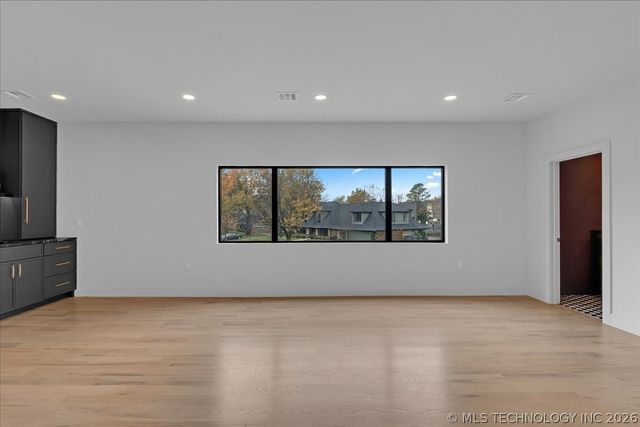 4717 S Atlanta Place, Tulsa, OK 74105