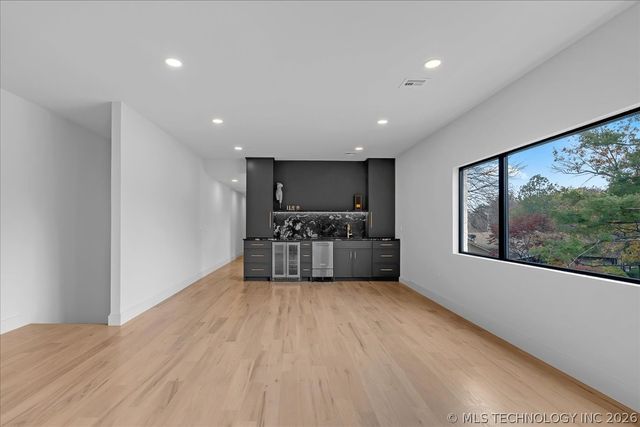 4717 S Atlanta Place, Tulsa, OK 74105