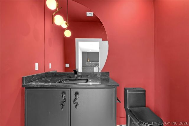 4717 S Atlanta Place, Tulsa, OK 74105