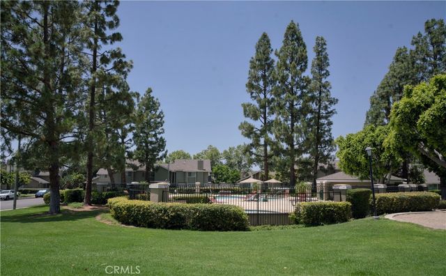 10 Raleigh, Irvine, CA 92604