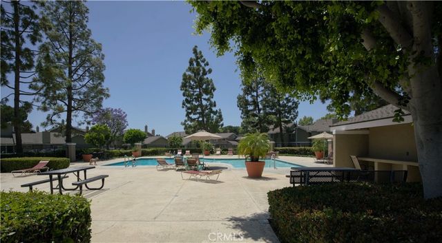 10 Raleigh, Irvine, CA 92604