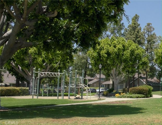 10 Raleigh, Irvine, CA 92604