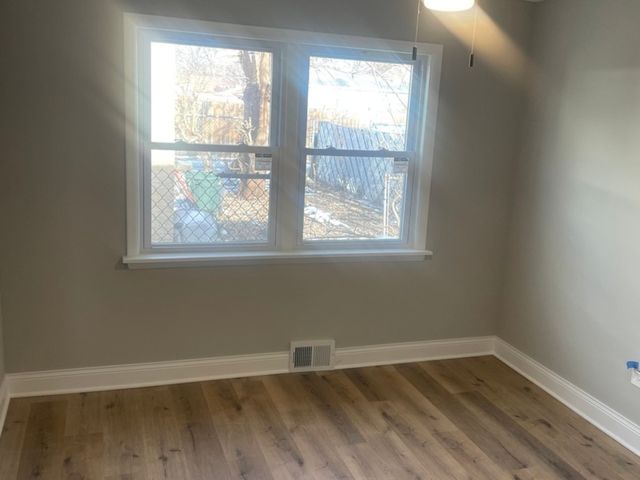 654 W 111th Street, Chicago, IL 60628