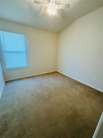 155 Dragon Ridge RD, Buda, TX 78610