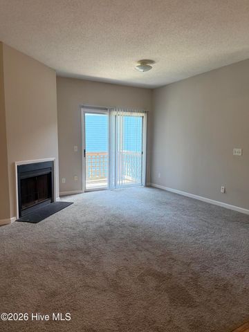 4230 Wilshire Boulevard Apt 202, Wilmington, NC 28403