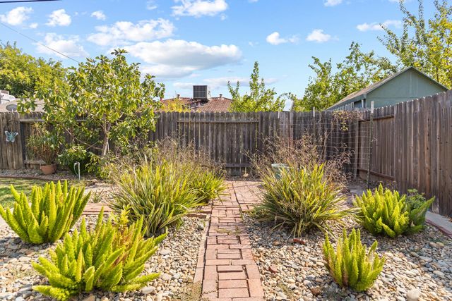 3708 Gratia Ave, Sacramento, CA 95821