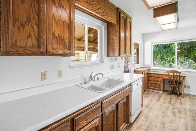 3708 Gratia Ave, Sacramento, CA 95821