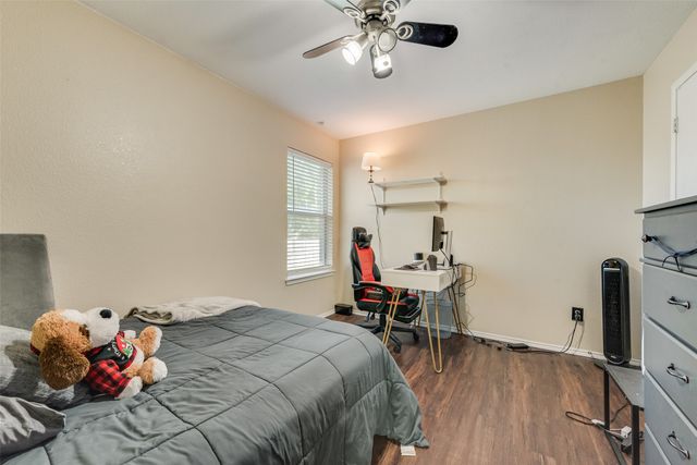103 Comfort Court, Waxahachie, TX 75165