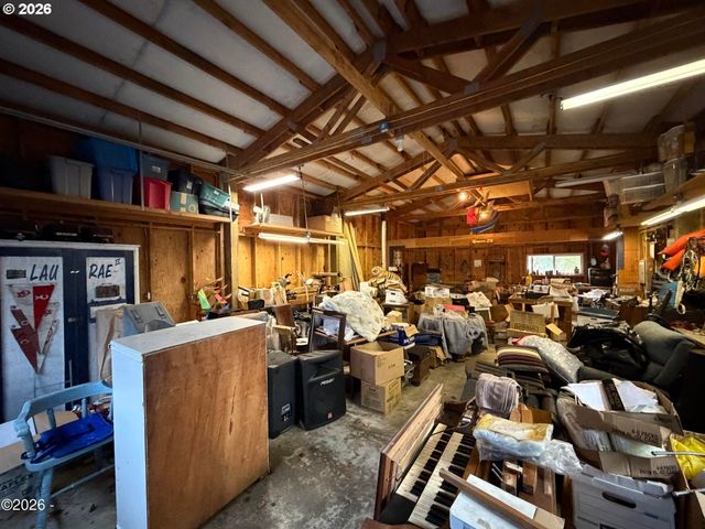 119 S LAGOON St, Rockaway Beach, OR 97136