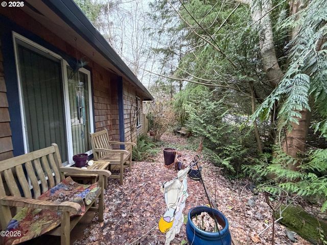 119 S LAGOON St, Rockaway Beach, OR 97136