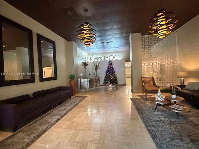 1800 Collins Ave 19G, Miami Beach, FL 33139