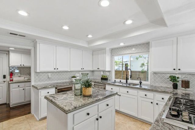 6 Mahogany Run, Coto De Caza, CA 92679