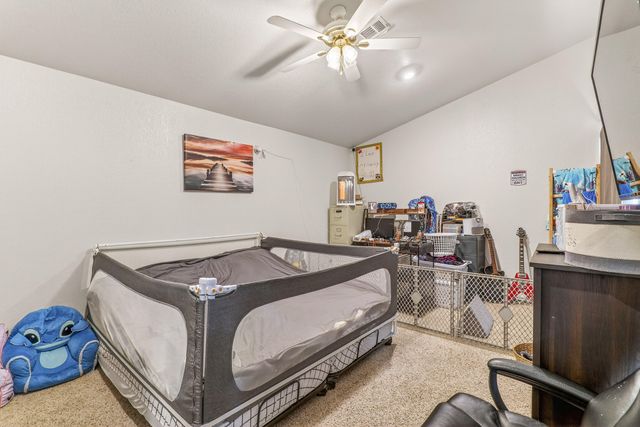 1711 Blue Moon Lane, Grants Pass, OR 97527