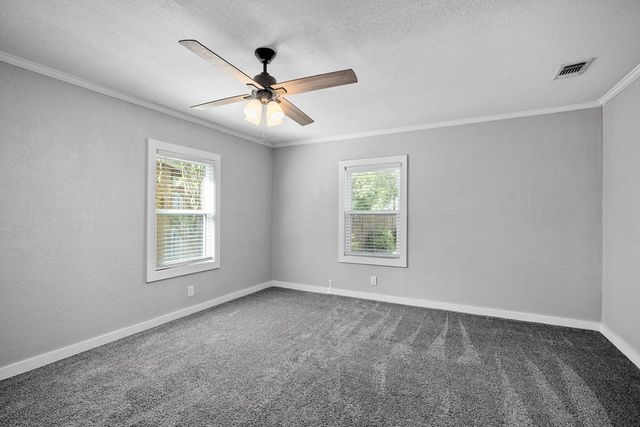 509 Leland St, Kerrville, TX 78028