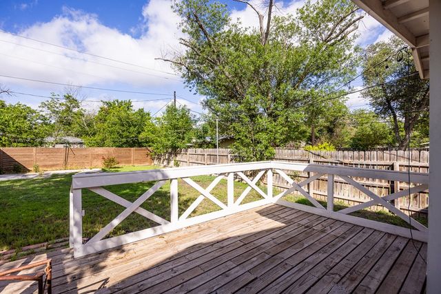 509 Leland St, Kerrville, TX 78028