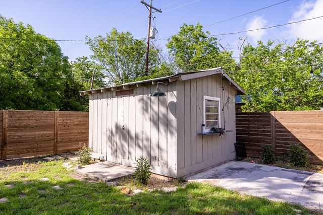509 Leland St, Kerrville, TX 78028