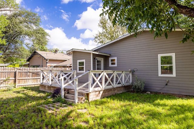509 Leland St, Kerrville, TX 78028