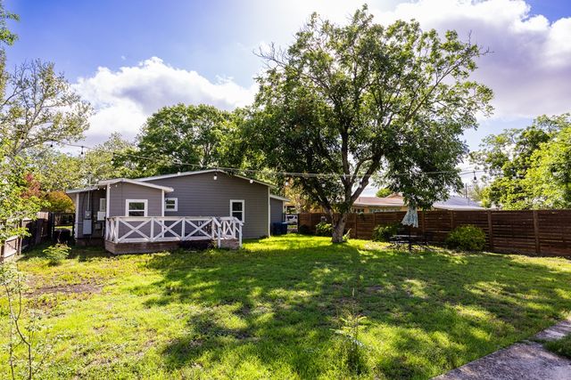 509 Leland St, Kerrville, TX 78028