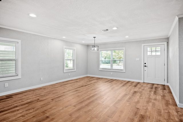 509 Leland St, Kerrville, TX 78028