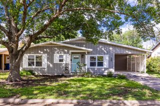 509 Leland St, Kerrville, TX 78028