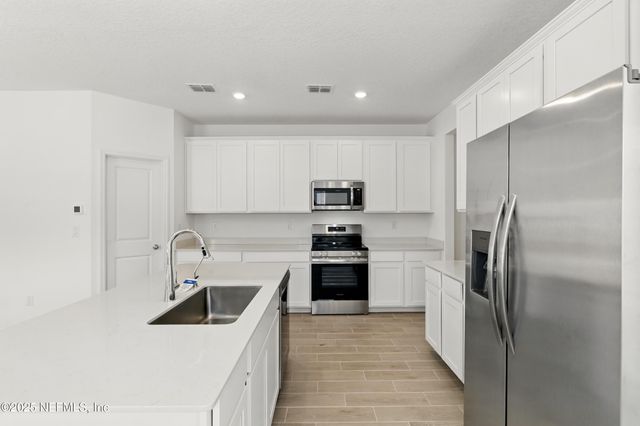 9053 WHINNY Way, Jacksonville, FL 32219
