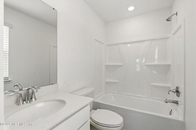 9053 WHINNY Way, Jacksonville, FL 32219