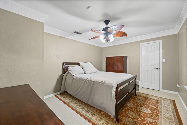 106 Manor Court N, Willow Park, TX 76087