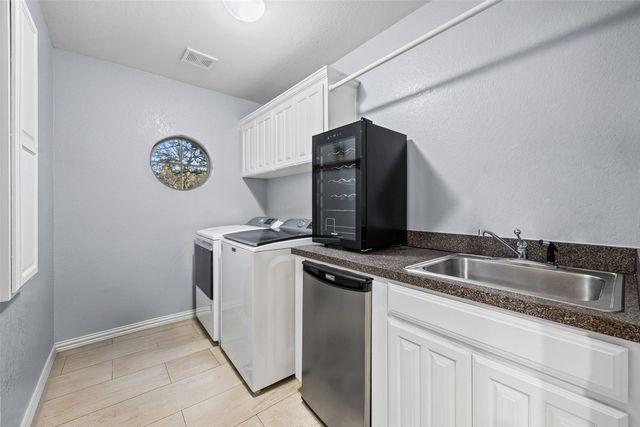 106 Manor Court N, Willow Park, TX 76087