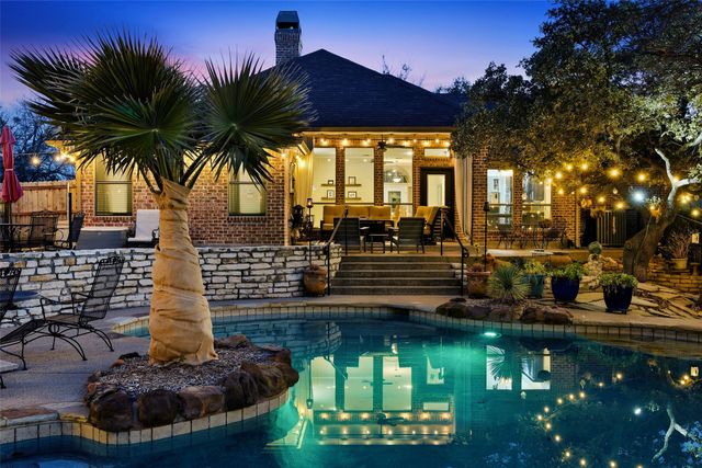 106 Manor Court N, Willow Park, TX 76087