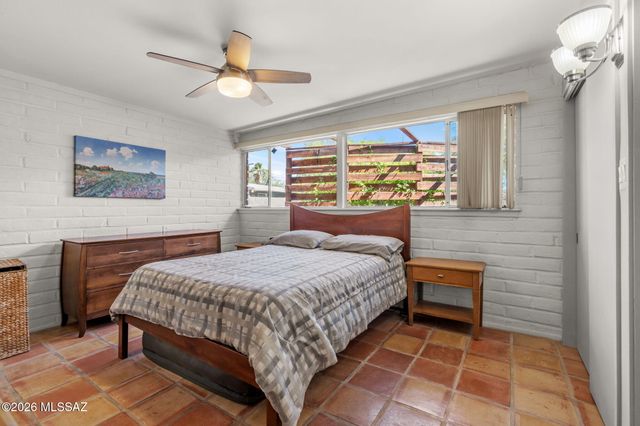 2435 N Bahana Drive, Tucson, AZ 85715
