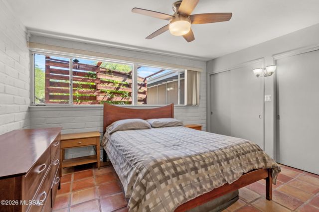 2435 N Bahana Drive, Tucson, AZ 85715