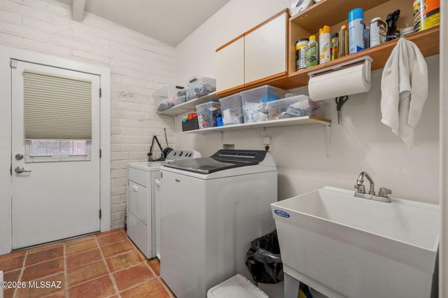 2435 N Bahana Drive, Tucson, AZ 85715