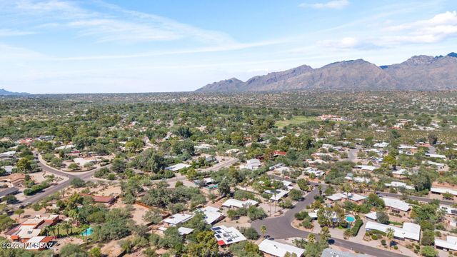 2435 N Bahana Drive, Tucson, AZ 85715