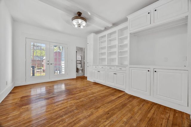 1320 Madeline Place, Fort Worth, TX 76107