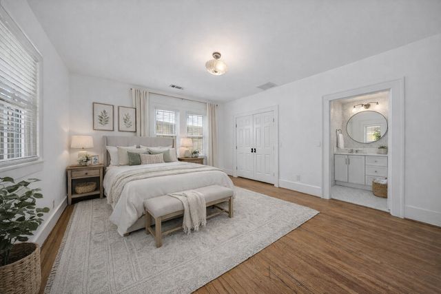 1320 Madeline Place, Fort Worth, TX 76107