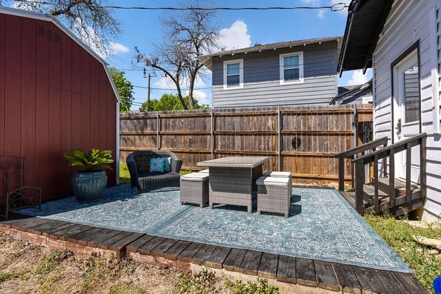 1320 Madeline Place, Fort Worth, TX 76107
