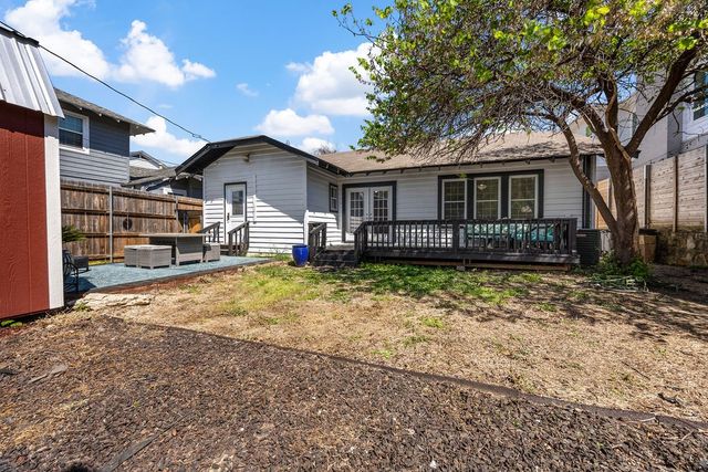 1320 Madeline Place, Fort Worth, TX 76107