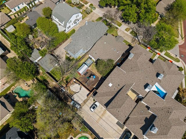 1320 Madeline Place, Fort Worth, TX 76107