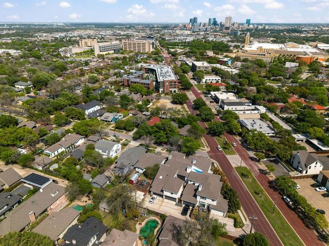 1320 Madeline Place, Fort Worth, TX 76107