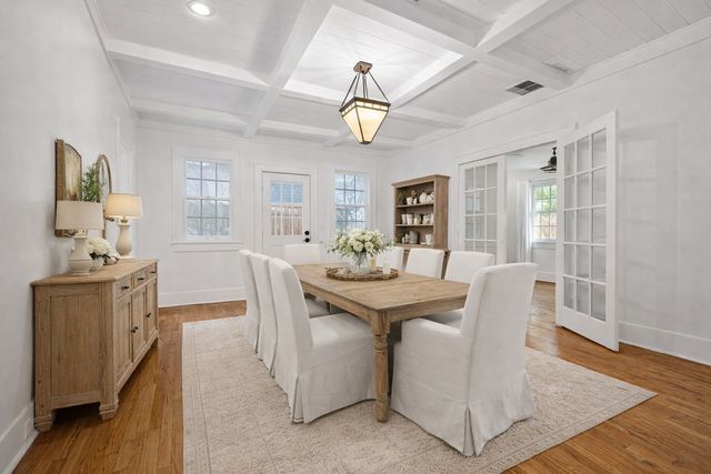 1320 Madeline Place, Fort Worth, TX 76107