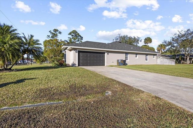 2161 SW Hyacinth Street, Port St. Lucie, FL 34953