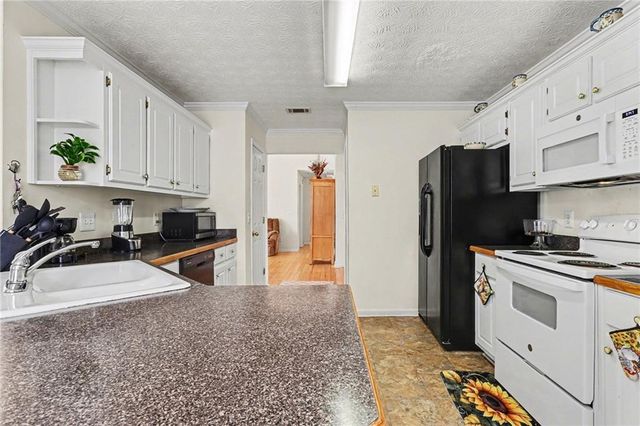 275 Greenfield Way, Covington, GA 30016