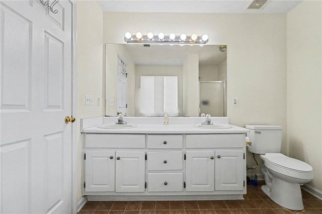 275 Greenfield Way, Covington, GA 30016