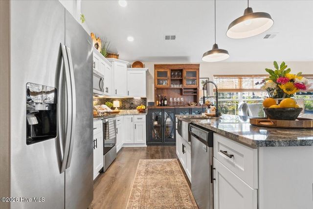 378 Thicket Drive NW, Calabash, NC 28467