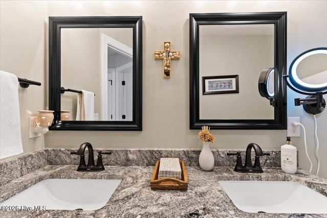 378 Thicket Drive NW, Calabash, NC 28467