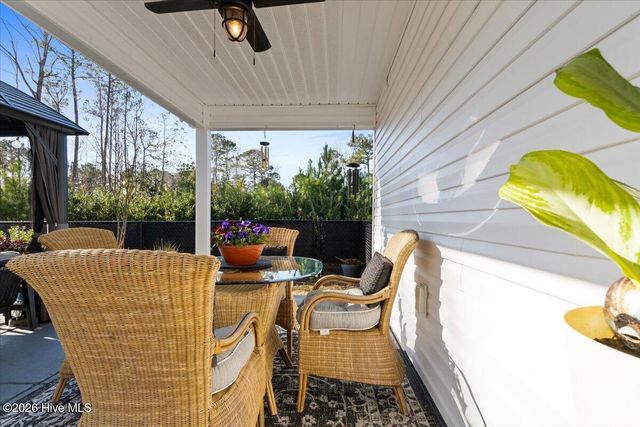 378 Thicket Drive NW, Calabash, NC 28467