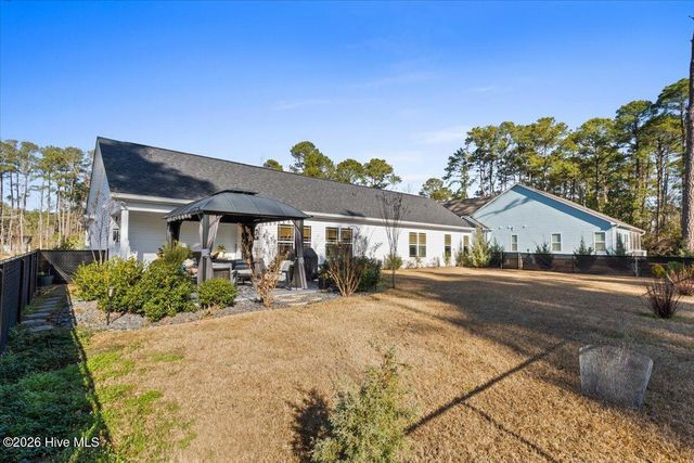 378 Thicket Drive NW, Calabash, NC 28467