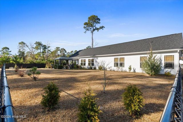 378 Thicket Drive NW, Calabash, NC 28467